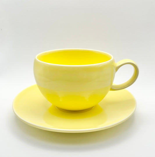 YEZI Studio Handcraft Egg Shaped Cup and Saucer (yellow glossy)