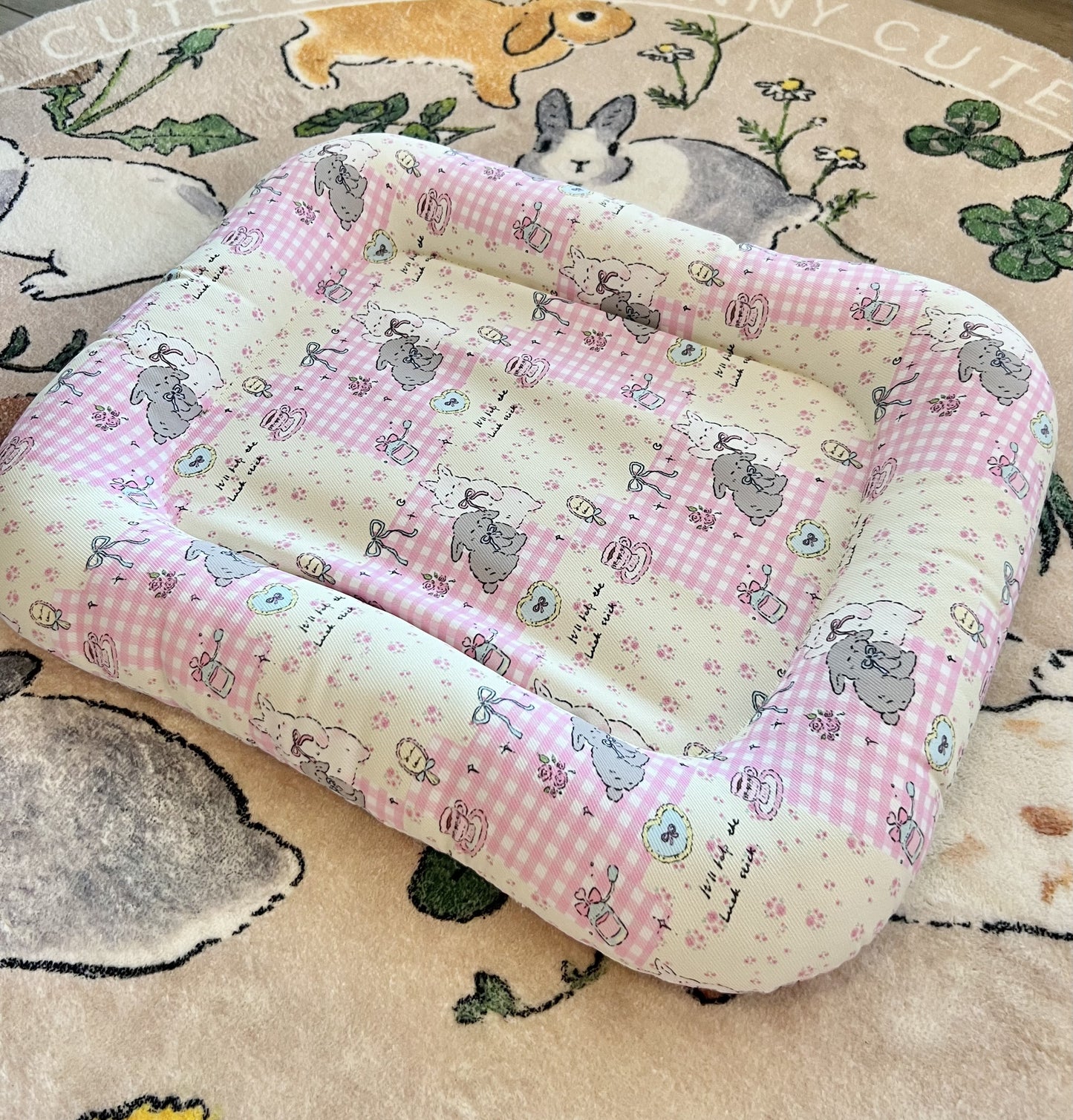 Rabbit Dream Bed (Cream Pink)