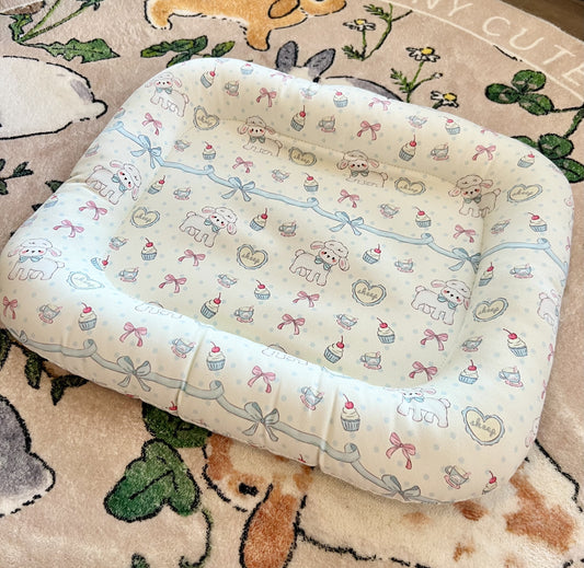 Rabbit Dream Bed (Puppy White)