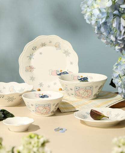 Lightweight Reinforced Porcelain Dinnerware Set (Snowflake Bunny)